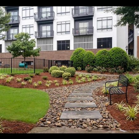 Luxury Apartment Wifi, Gym, Pool, Shops & Food! Unit 329 Charlotte Exteriör bild