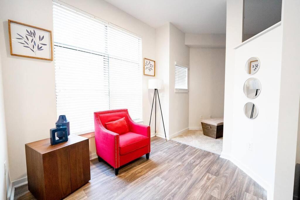 Luxury Apartment Wifi, Gym, Pool, Shops & Food! Unit 329 Charlotte Exteriör bild